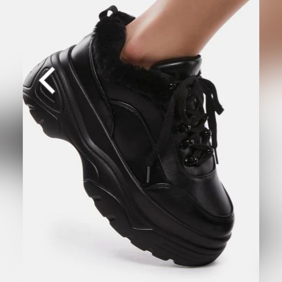 Koi Platform Sneakers - Picture 4 of 8